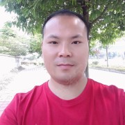 刘华
