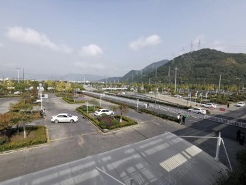 天辰驾校