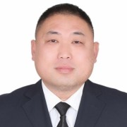 王磊