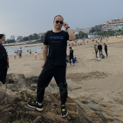 陈皓楠