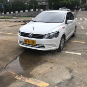 盛英华