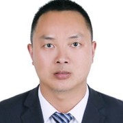 袁章雄