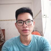 李威