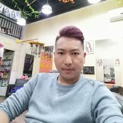 羅榮易