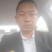 王飞