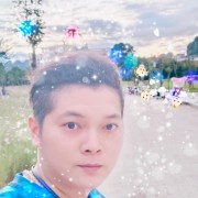 黄伟