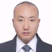 于建国