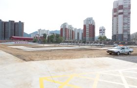 领航驾校