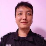 李镇