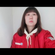 王雯