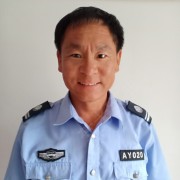 张元伟