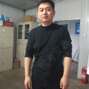 李波
