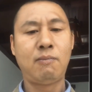 周建华