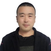 刘明