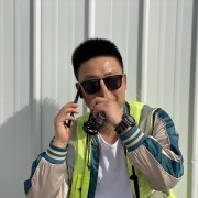 吴奇