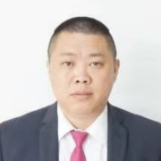 王佳强