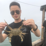 谭天翔
