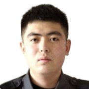 张文龙