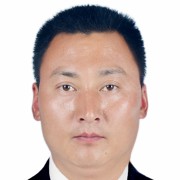 何高明