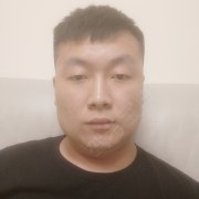 潘强龙