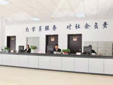 商苑驾校花园路分校