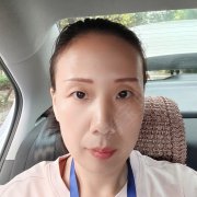 李文静